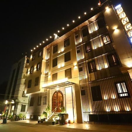 ניו דלהי Sanca International Hotel In Patel Nagar Delhi מראה חיצוני תמונה