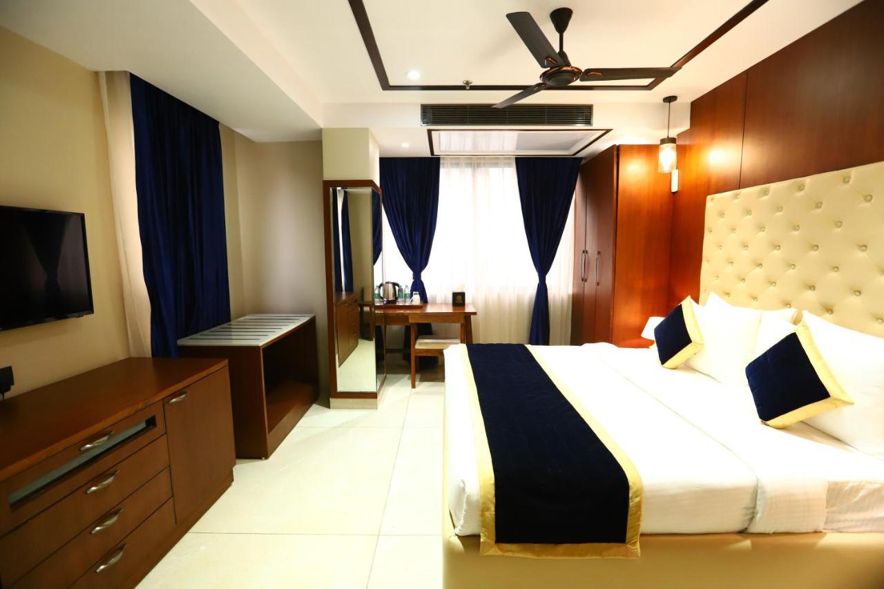 ניו דלהי Sanca International Hotel In Patel Nagar Delhi מראה חיצוני תמונה