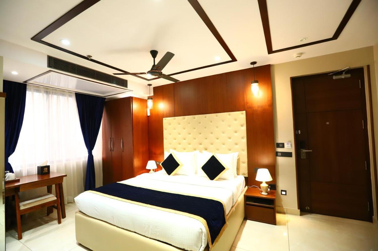 ניו דלהי Sanca International Hotel In Patel Nagar Delhi מראה חיצוני תמונה