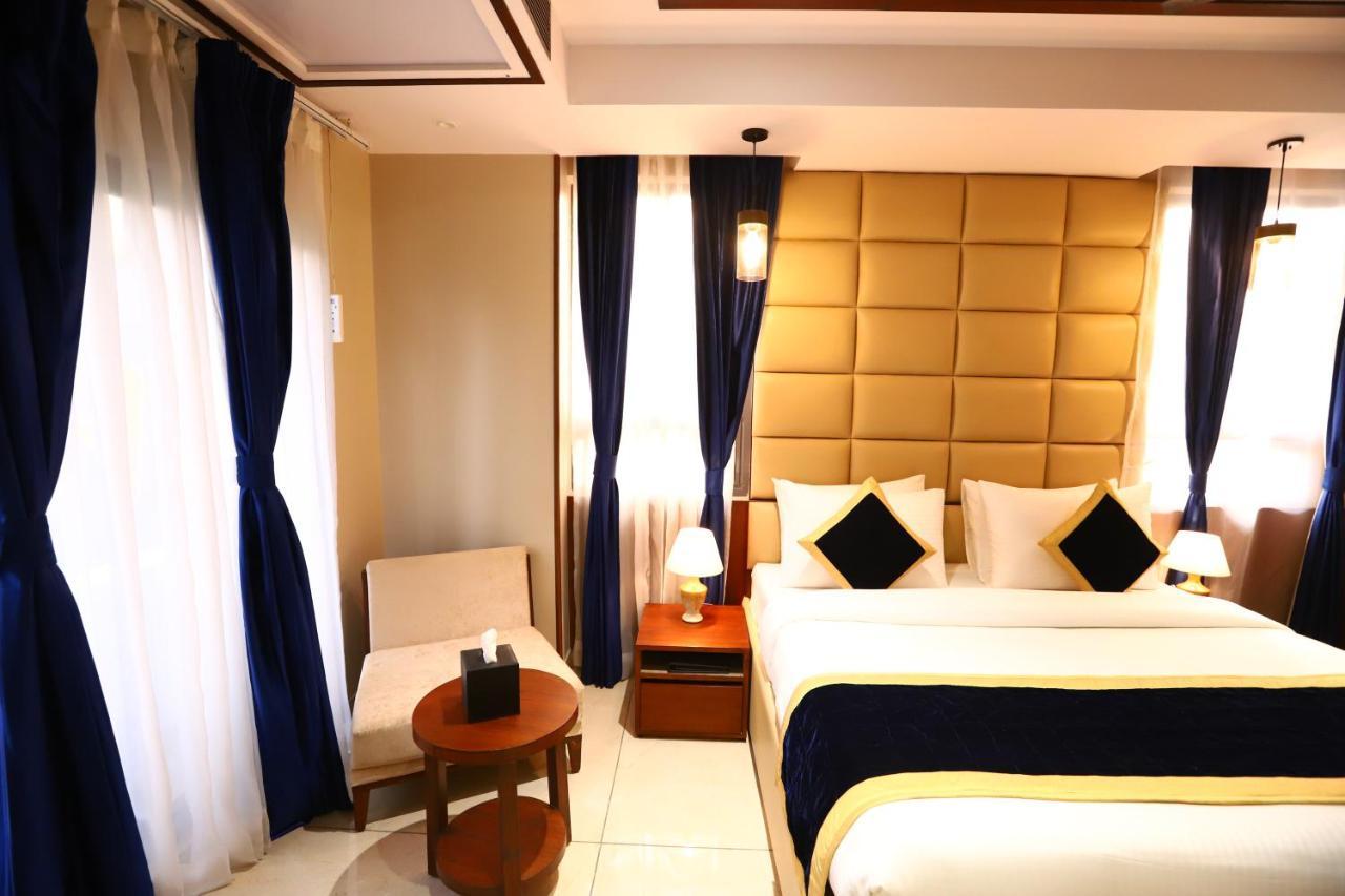 ניו דלהי Sanca International Hotel In Patel Nagar Delhi מראה חיצוני תמונה