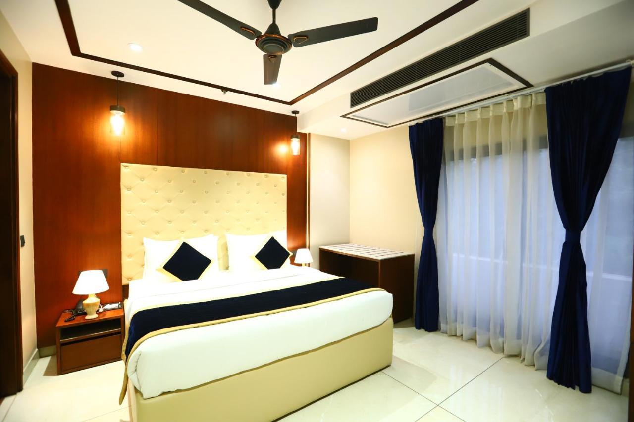 ניו דלהי Sanca International Hotel In Patel Nagar Delhi מראה חיצוני תמונה