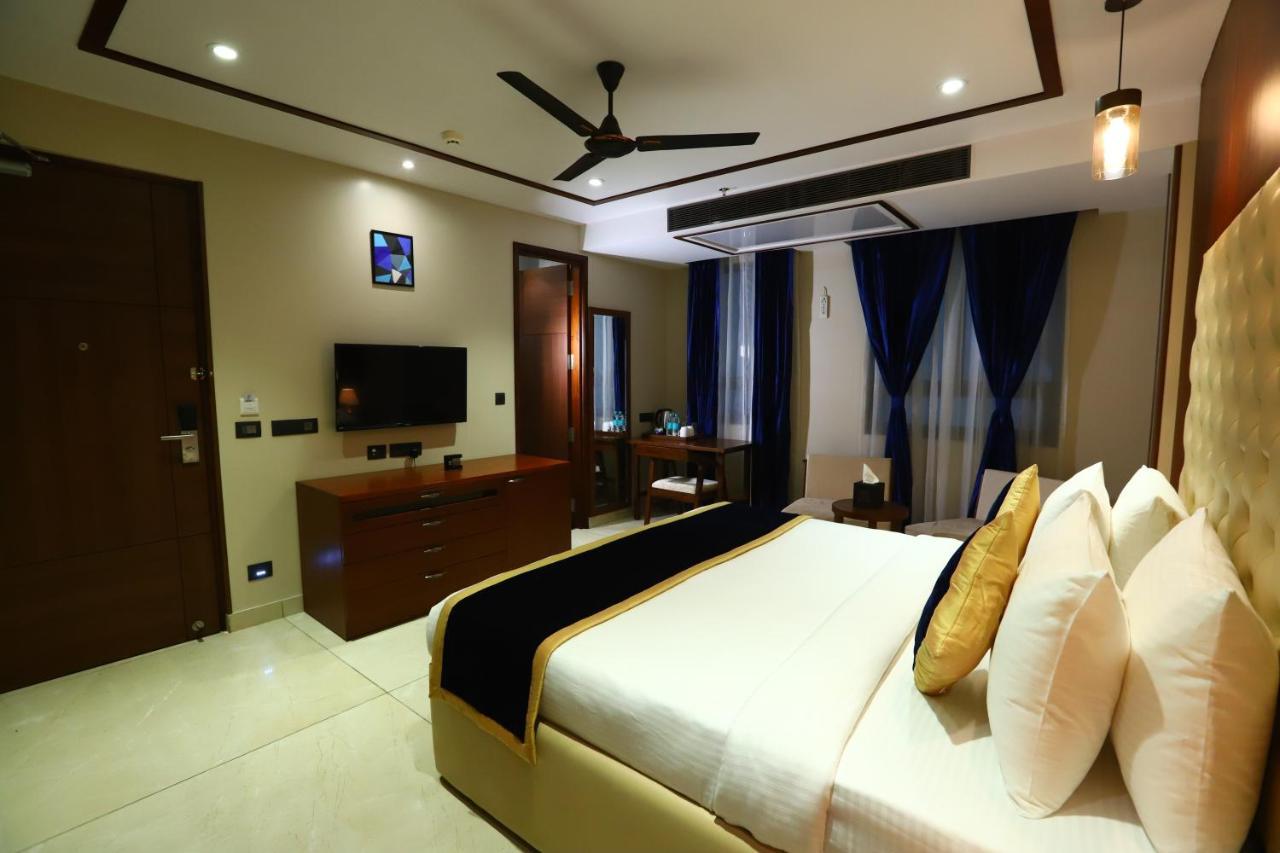 ניו דלהי Sanca International Hotel In Patel Nagar Delhi מראה חיצוני תמונה