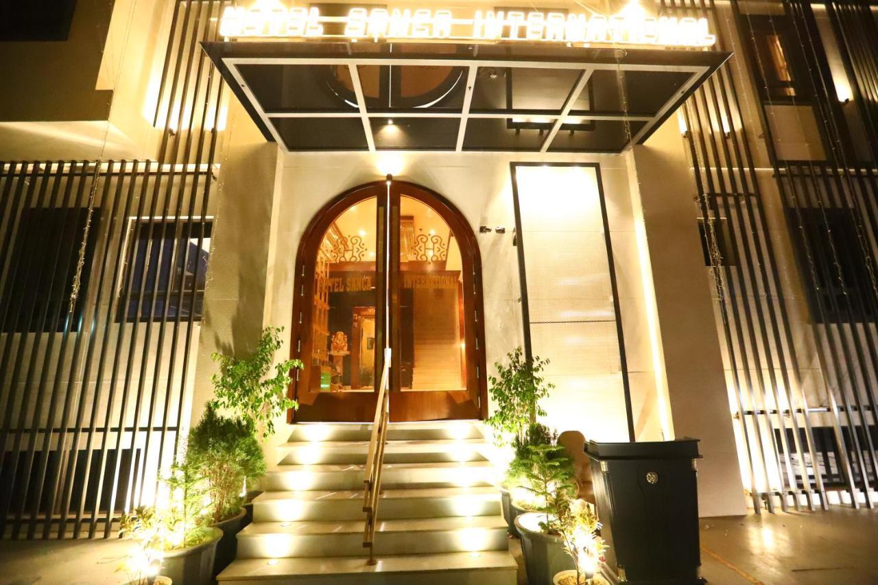 ניו דלהי Sanca International Hotel In Patel Nagar Delhi מראה חיצוני תמונה