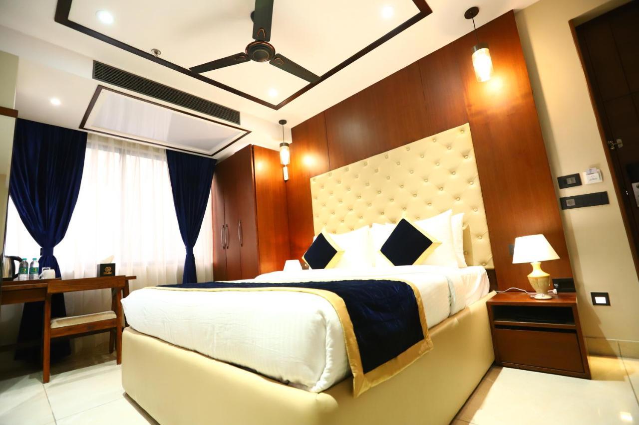 ניו דלהי Sanca International Hotel In Patel Nagar Delhi מראה חיצוני תמונה